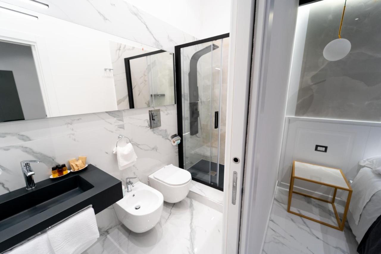 Elite Rooms Naples Exterior photo