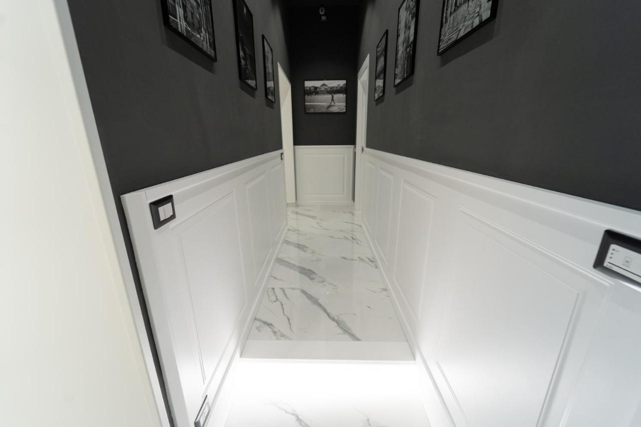 Elite Rooms Naples Exterior photo